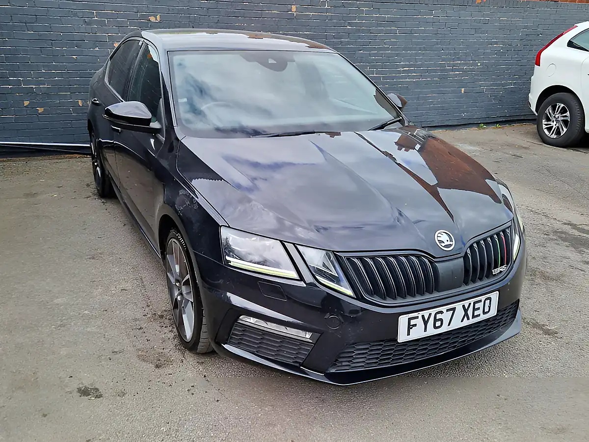 Used 2017 Skoda Octavia VRS Black - Interior and Exterior details 3