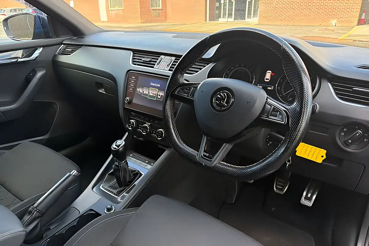Used 2017 Skoda Octavia VRS Blue - Interior and Exterior details 2