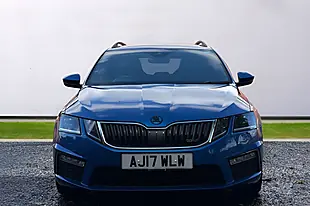Used 2017 Skoda Octavia VRS Blue - Interior and Exterior details 3