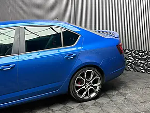 Used 2017 Skoda Octavia VRS Blue - Interior and Exterior details 13