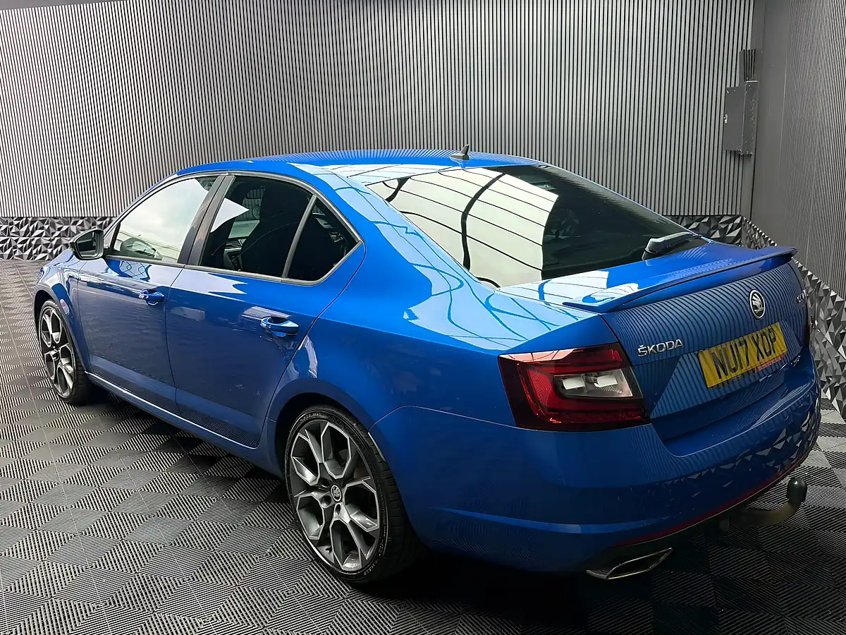 Used 2017 Skoda Octavia VRS Blue - Interior and Exterior details 4