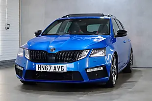 Used 2017 Skoda Octavia VRS Blue - Interior and Exterior details 19