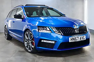 Used 2017 Skoda Octavia VRS Blue - Interior and Exterior details 5
