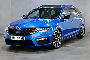 Used 2017 Skoda Octavia VRS Blue - Interior and Exterior details 8