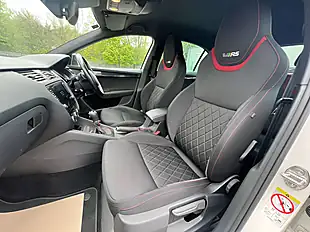 Used 2017 Skoda Octavia VRS Candy White - Interior and Exterior details 14