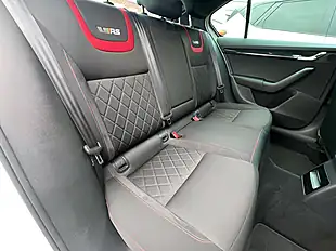 Used 2017 Skoda Octavia VRS Candy White - Interior and Exterior details 17
