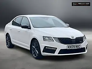 Used 2017 Skoda Octavia VRS Candy White - Interior and Exterior details 2
