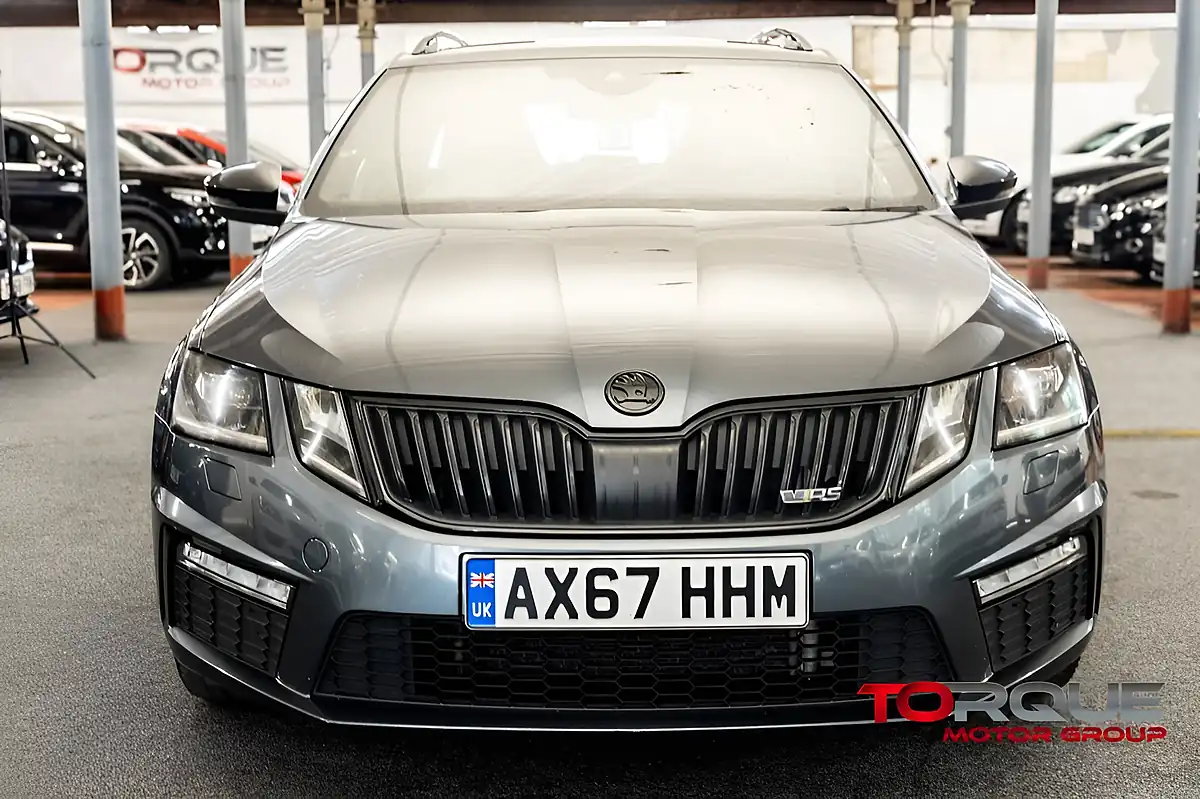 Used 2017 Skoda Octavia VRS Grey - Interior and Exterior details 10