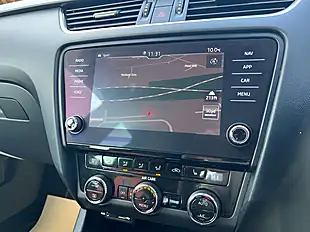 Used 2017 Skoda Octavia VRS Meteor Grey - Interior and Exterior details 9