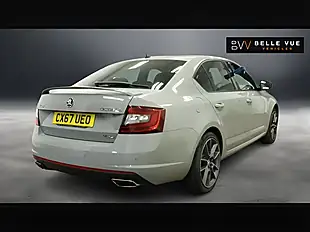 Used 2017 Skoda Octavia VRS Quartz Grey - Interior and Exterior details 5