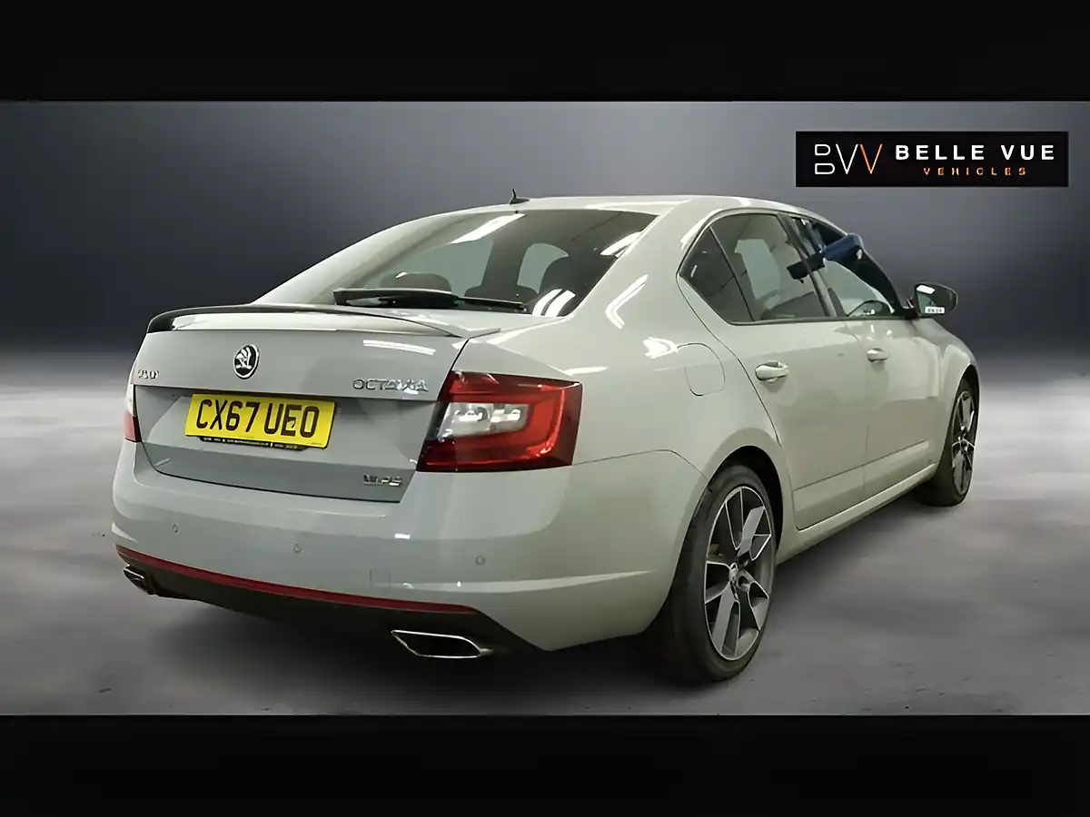 Used 2017 Skoda Octavia VRS Quartz Grey - Interior and Exterior details 5