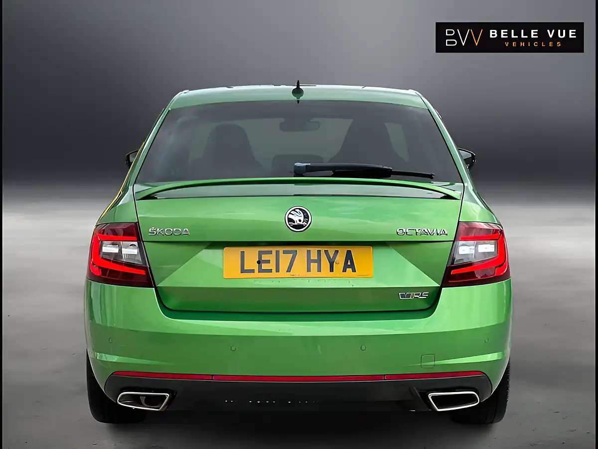 Used 2017 Skoda Octavia VRS Rallye Green - Interior and Exterior details 16