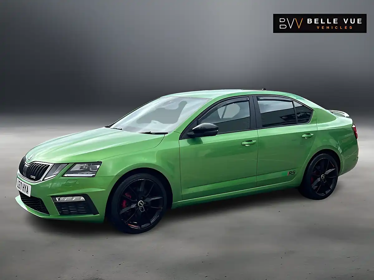 Used 2017 Skoda Octavia VRS Rallye Green - Interior and Exterior details 20