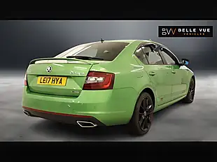 Used 2017 Skoda Octavia VRS Rallye Green - Interior and Exterior details 16