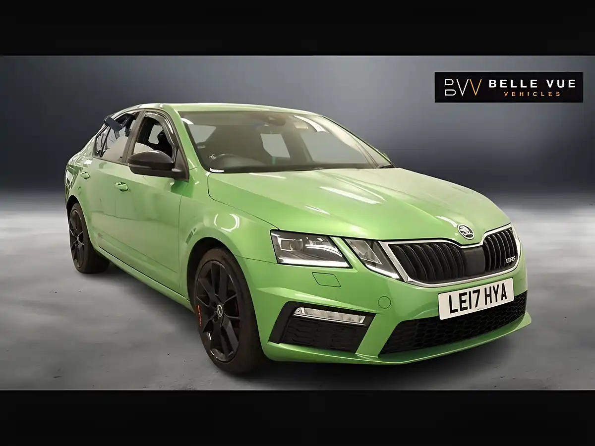 Used 2017 Skoda Octavia VRS Rallye Green - Interior and Exterior details 3
