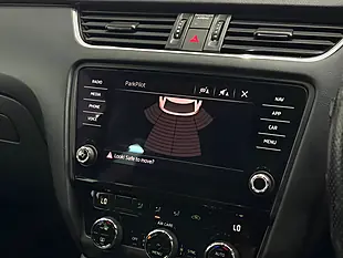 Used 2017 Skoda Octavia VRS Red - Interior and Exterior details 20