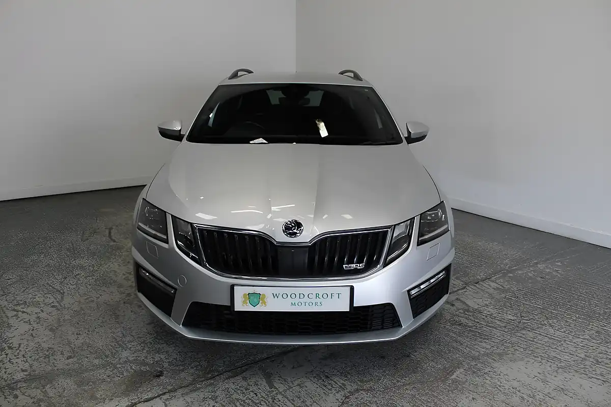 Used 2017 Skoda Octavia VRS Silver - Interior and Exterior details 9