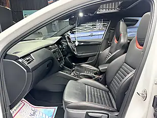 Used 2017 Skoda Octavia VRS White - Interior and Exterior details 15