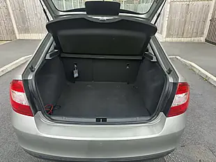 Used 2017 Skoda Rapid - Interior and Exterior details 12