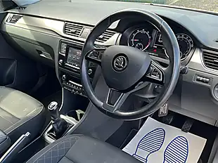 Used 2017 Skoda Rapid Se L Silver - Interior and Exterior details 9