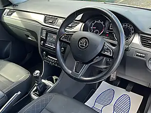 Used 2017 Skoda Rapid Se L Silver - Interior and Exterior details 9