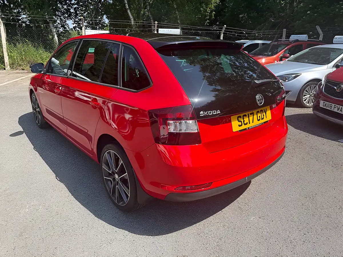 Used 2017 Skoda Rapid Spaceback Se Sport Red - Interior and Exterior details 5