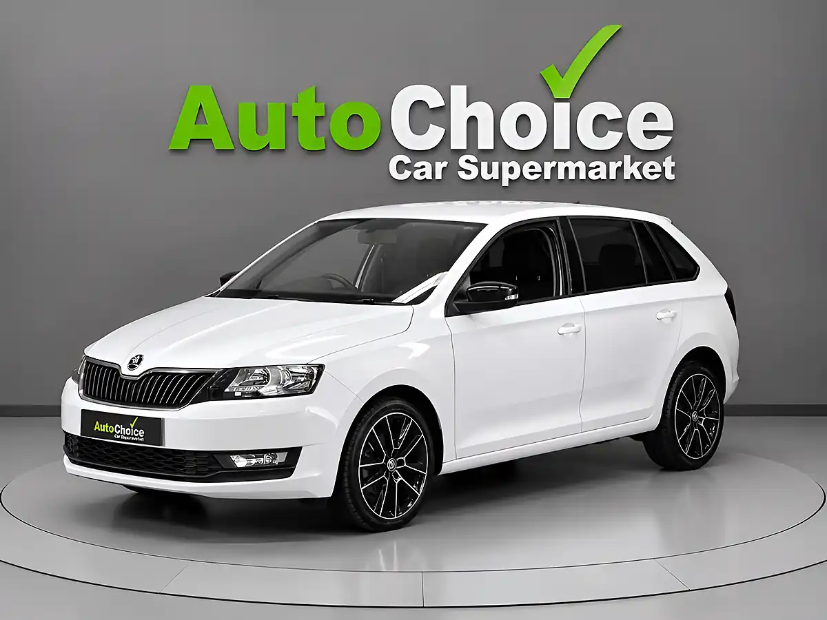 Used 2017 Skoda Rapid Spaceback Se Sport White - Interior and Exterior details 3