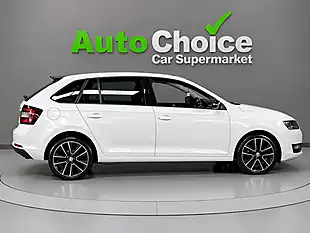 Used 2017 Skoda Rapid Spaceback Se Sport White - Interior and Exterior details 8