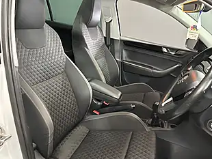 Used 2017 Skoda Rapid Spaceback Se Sport White - Interior and Exterior details 9