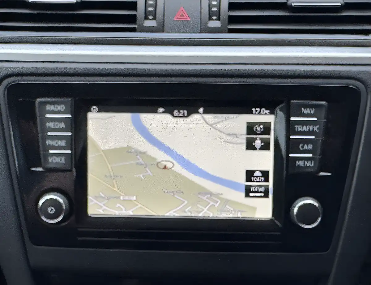 Used 2017 Skoda Rapid Spaceback Se Tech Grey - Interior and Exterior details 17