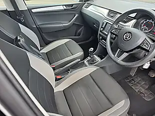 Used 2017 Skoda Rapid Spaceback Se Tech Silver - Interior and Exterior details 15