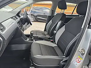 Used 2017 Skoda Rapid Spaceback Se Tech Silver - Interior and Exterior details 16