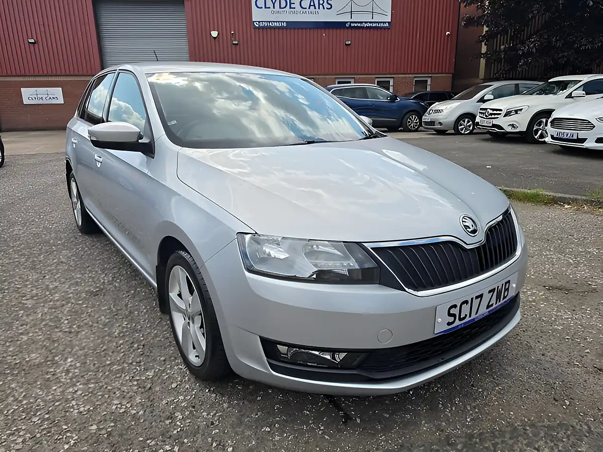 Used 2017 Skoda Rapid Spaceback Se Tech Silver - Interior and Exterior details 2