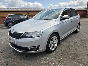 Used 2017 Skoda Rapid Spaceback Se Tech Silver - Interior and Exterior details 5
