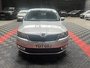 Used 2017 Skoda Rapid Spaceback Se Tech Silver - Interior and Exterior details 2