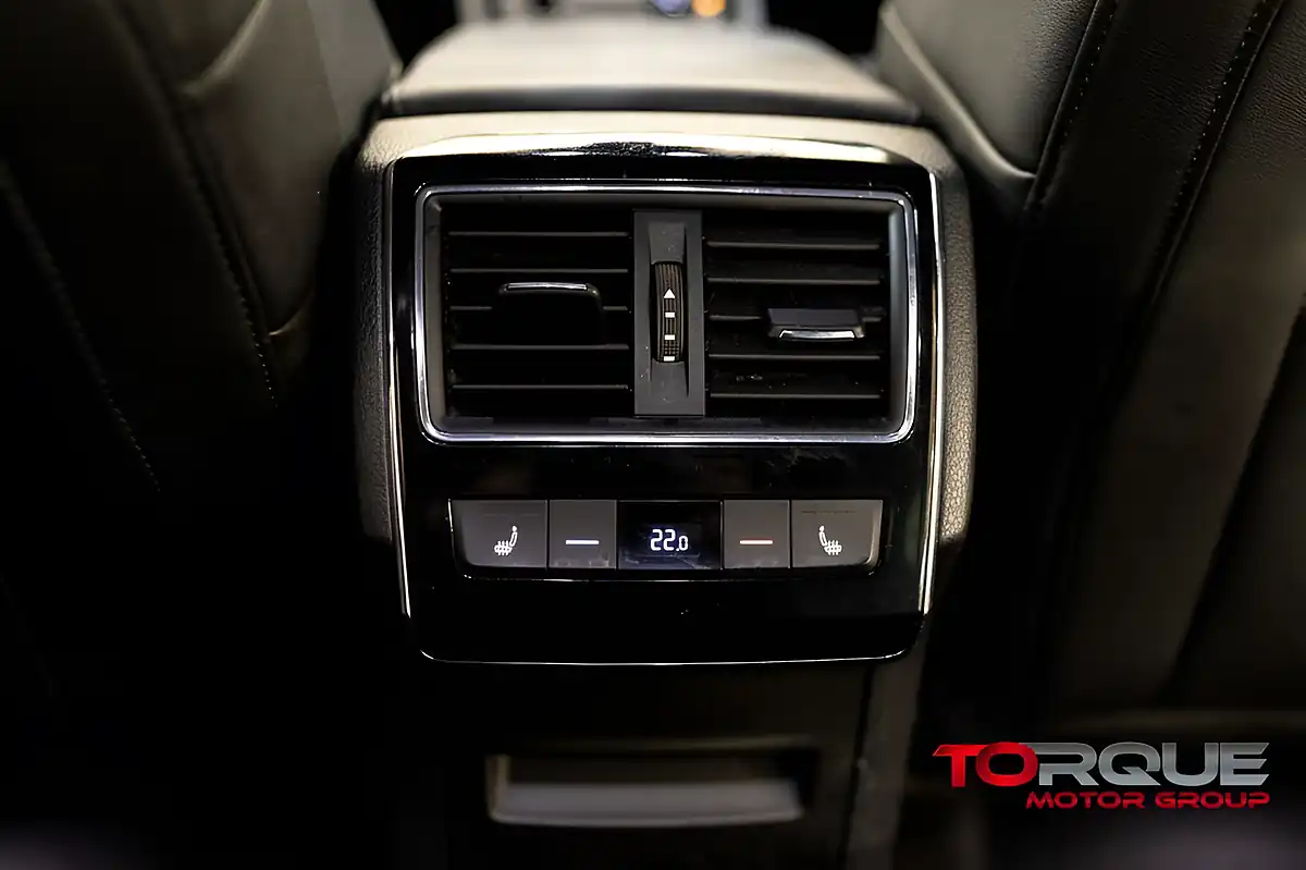 Used 2017 Skoda Superb Laurin & Klement Silver - Interior and Exterior details 18