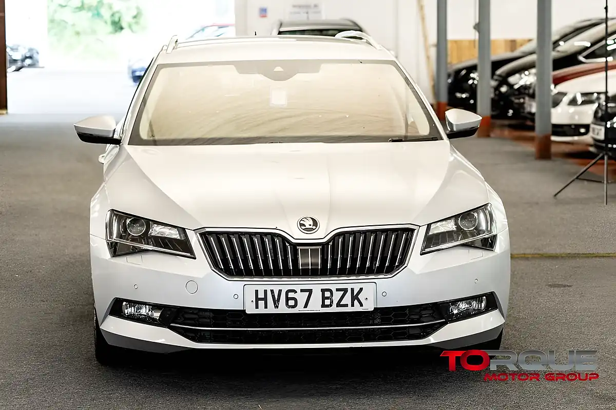 Used 2017 Skoda Superb Laurin & Klement Silver - Interior and Exterior details 2