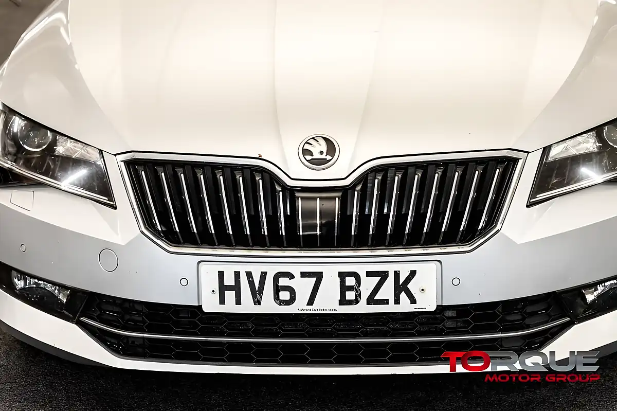 Used 2017 Skoda Superb Laurin & Klement Silver - Interior and Exterior details 4