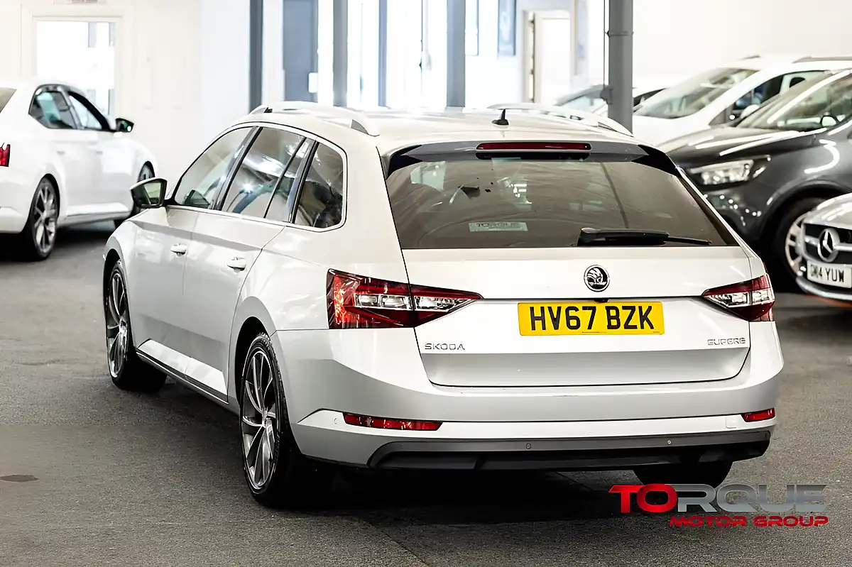 Used 2017 Skoda Superb Laurin & Klement Silver - Interior and Exterior details 5