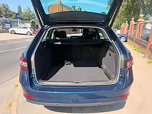 Used 2017 Skoda Superb Se L Executive Blue - Interior and Exterior details 14