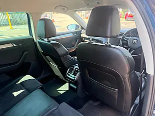 Used 2017 Skoda Superb Se L Executive Blue - Interior and Exterior details 15