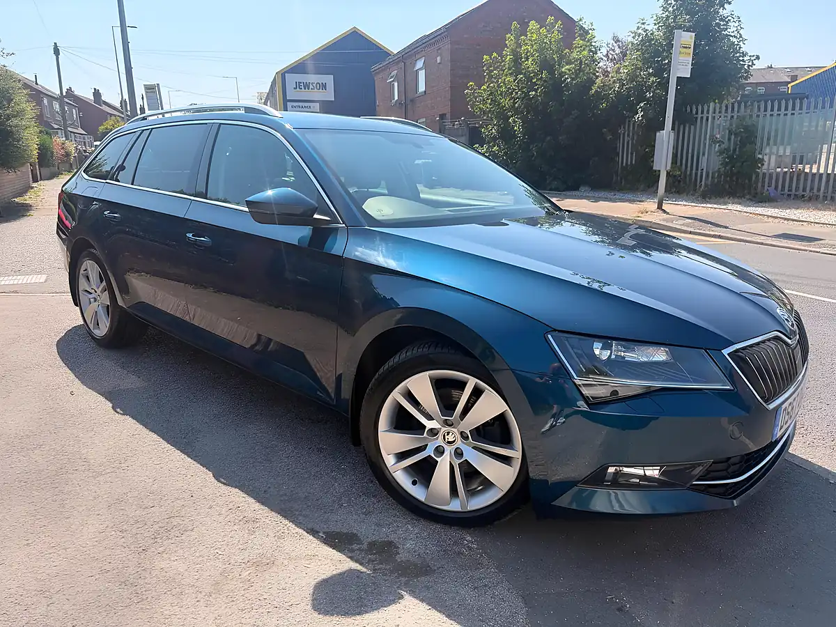 Used 2017 Skoda Superb Se L Executive Blue - Interior and Exterior details 2