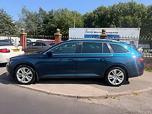 Used 2017 Skoda Superb Se L Executive Blue - Interior and Exterior details 3