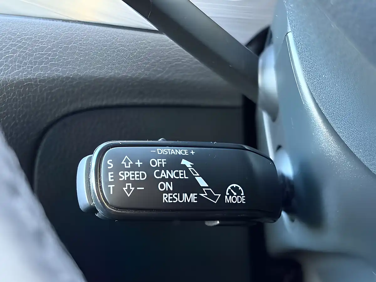 Used 2017 Skoda Superb Se L Executive Blue - Interior and Exterior details 16
