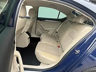 Used 2017 Skoda Superb Se L Executive Blue - Interior and Exterior details 15