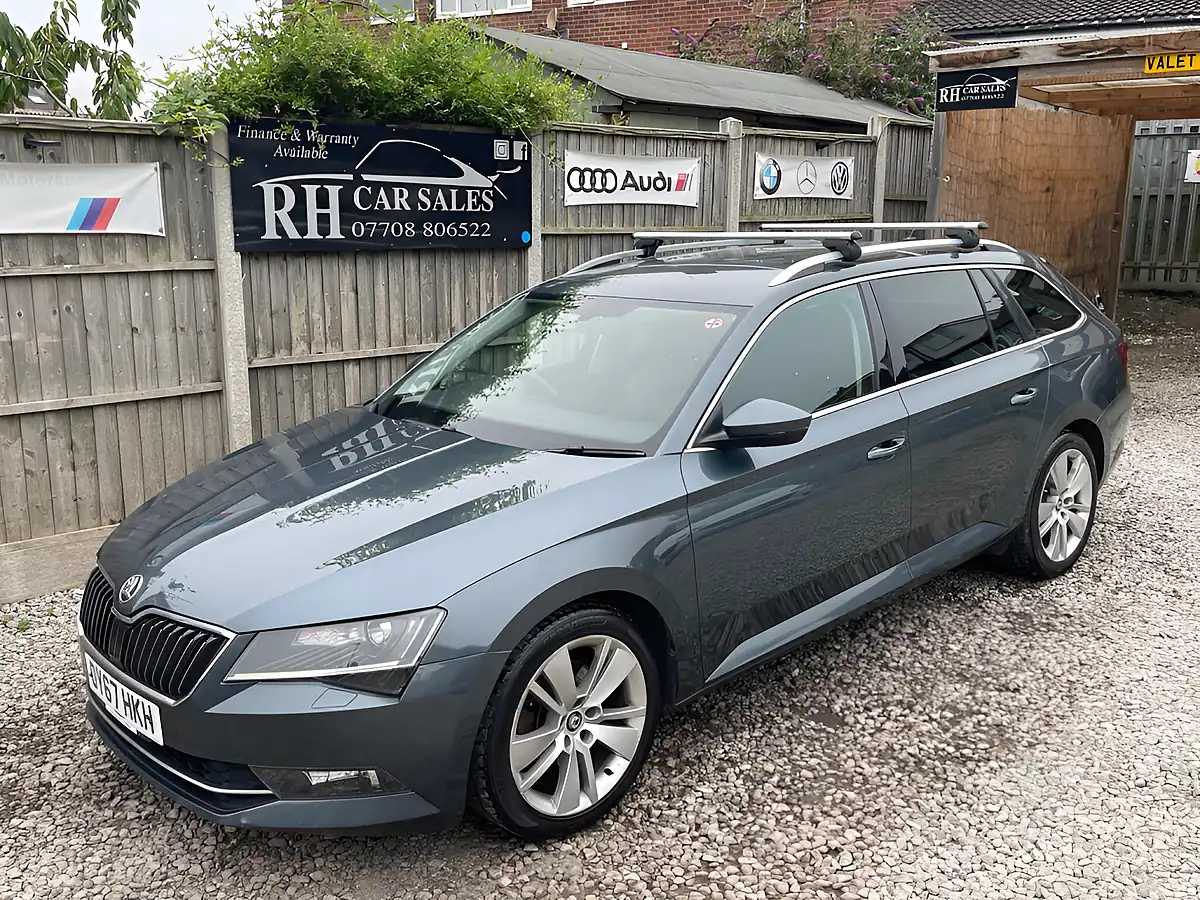 Used 2017 Skoda Superb Se L Executive Grey - Front View