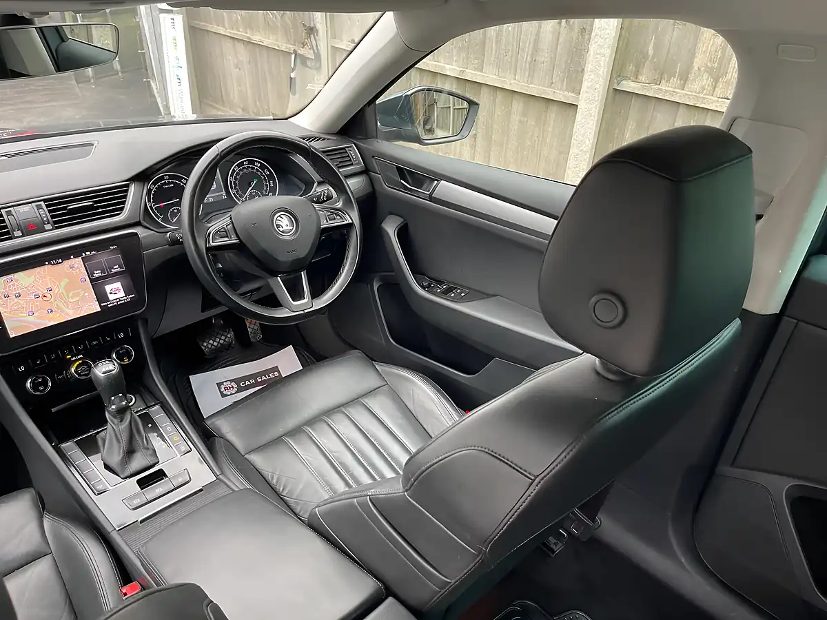 Used 2017 Skoda Superb Se L Executive Grey - Interior and Exterior details 5