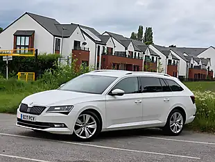 Used 2017 Skoda Superb Se L Executive White - Interior and Exterior details 3