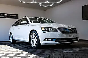 Used 2017 Skoda Superb Se White - Interior and Exterior details 2