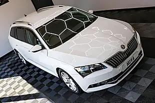 Used 2017 Skoda Superb Se White - Interior and Exterior details 3